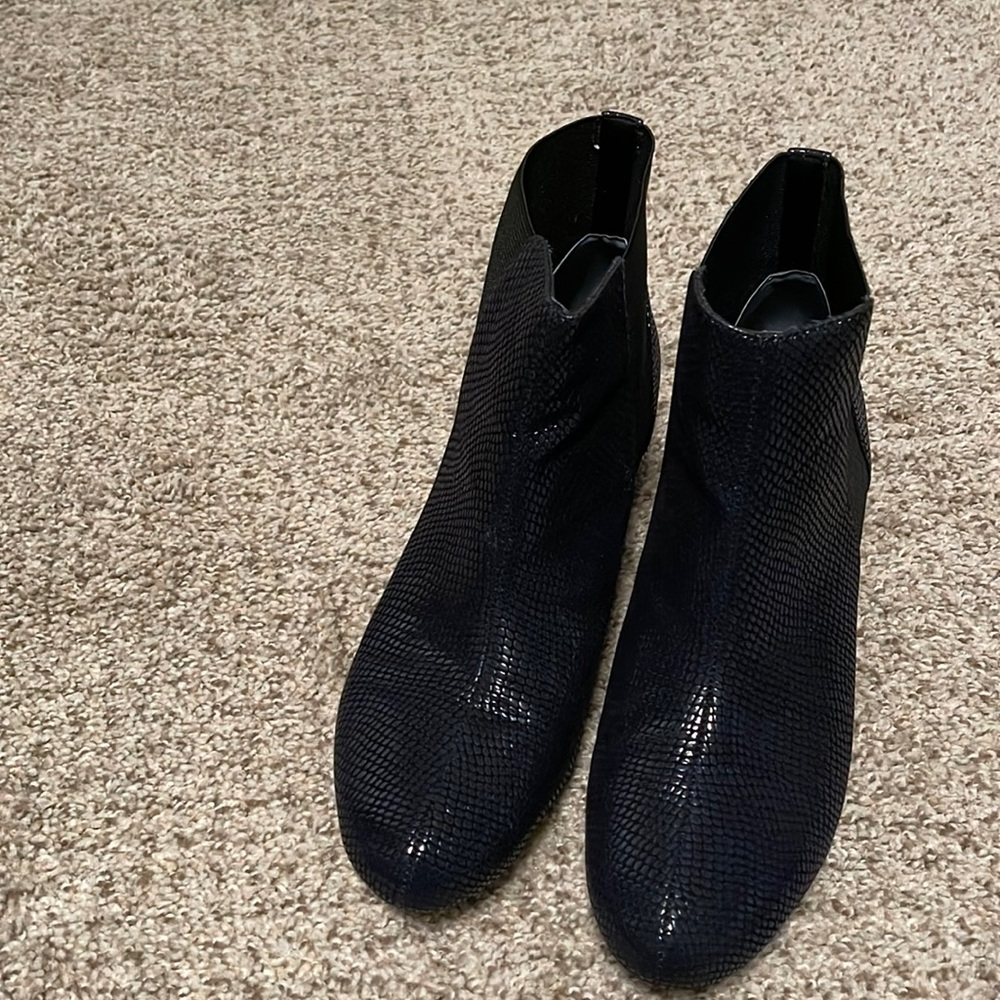 Midnight blue boots, reptile print